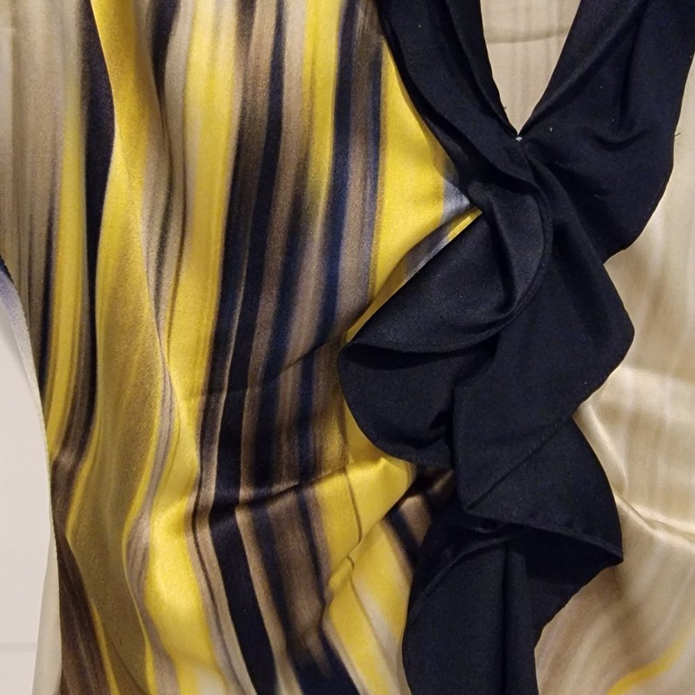 Elie Tahari Ruffle Sleeveless Silk Blouse - Picture 2 of 7